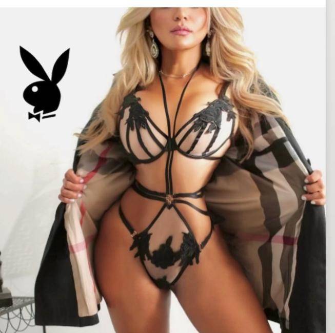 Escort de luxo recém chegada - peito xxl vale tudo