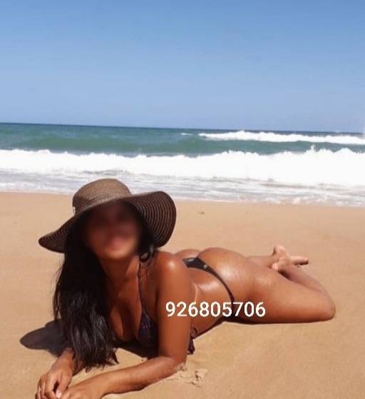 Yasmin. De volta ao montijo.
