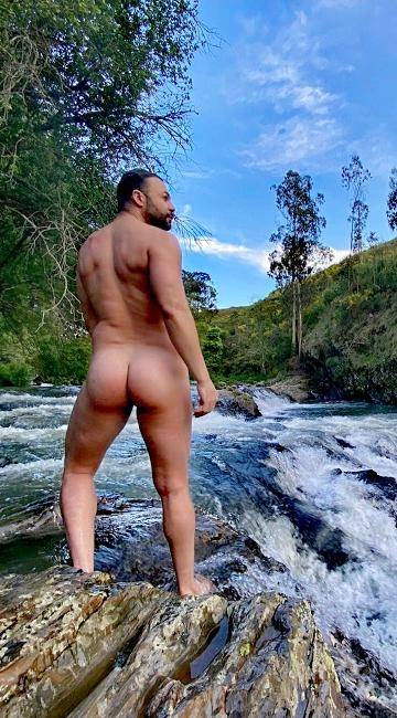 TOM MASSEUR image 1