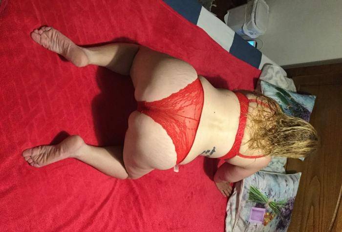 Natália portuguesa image 2