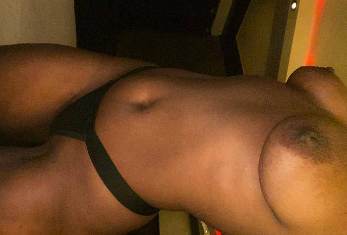 Agata WhatsApp 969647600 e tem novo número de chamada