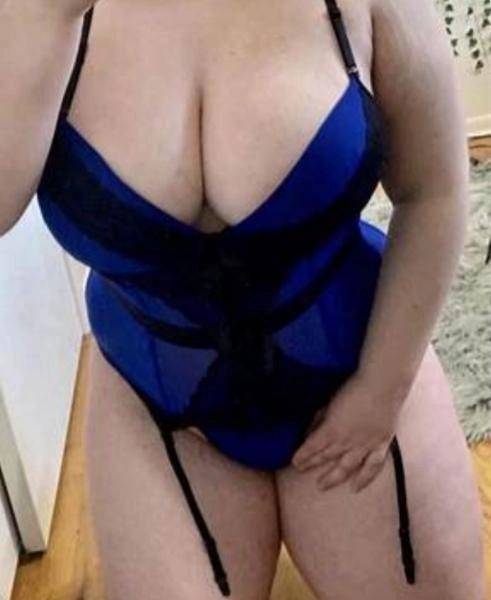 NAMORADINHA FORA DE CASA BJ BOCA PRELIMINARES
