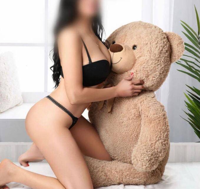 PORTUGUESA SENSUAL 27 ANINHOS 914588474