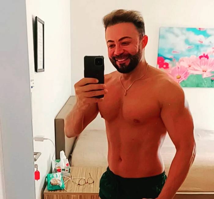 TOM MASSEUR 917906126