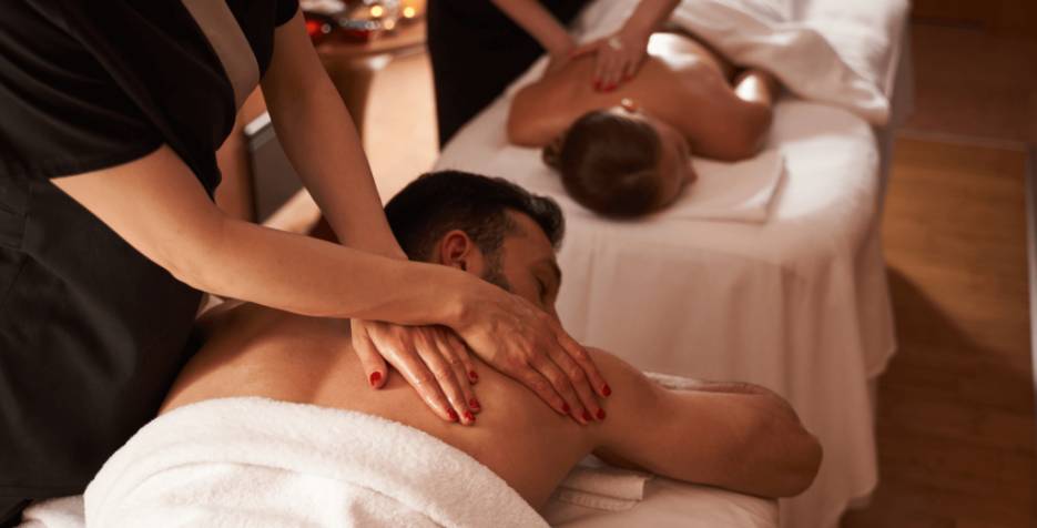 ÚNICA E VERDADEIRA MASSAGEM EM GABINETE C/MARQUEZA 932746706 image 2