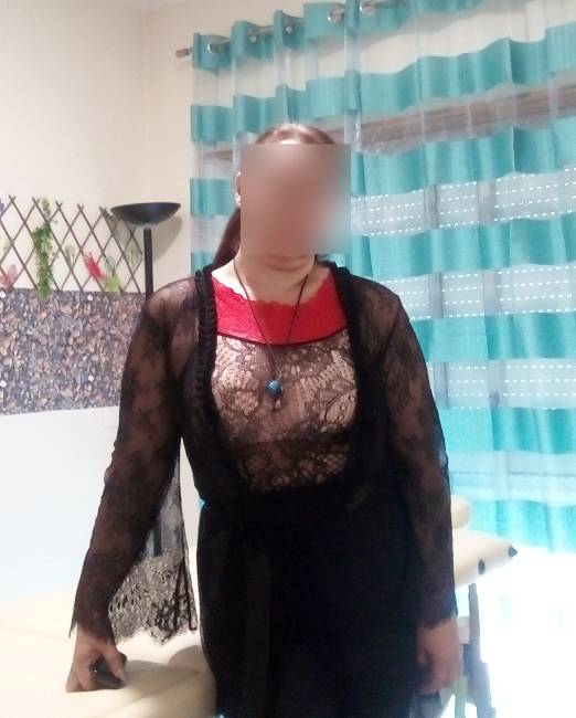 PORTUGUESA LÁBIOS CARNUDOS BOCA GULOSA. image 1