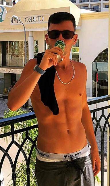 BOY MASSAGISTA 21ANOS BIX