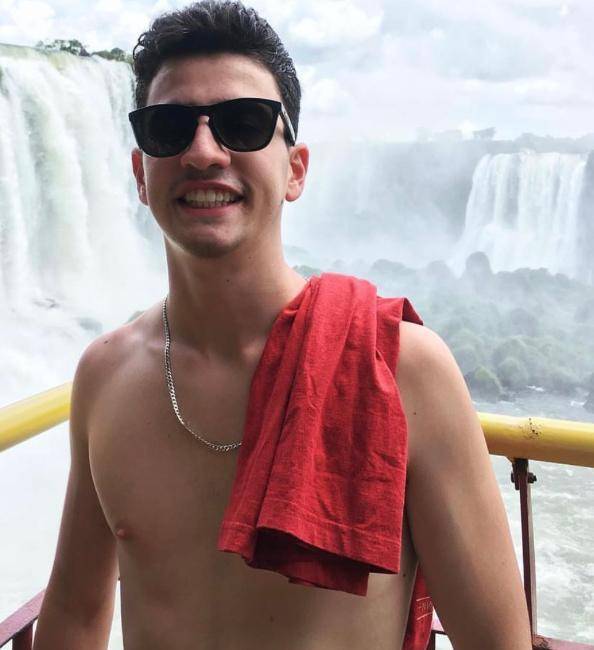 BOY MASSAGISTA 21ANOS BIX image 2