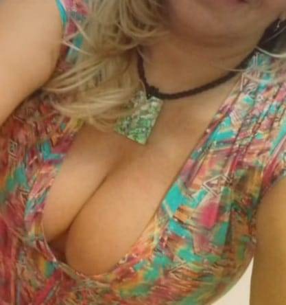 RAINHA DO ORAL FUNDO E BABADO I❤️