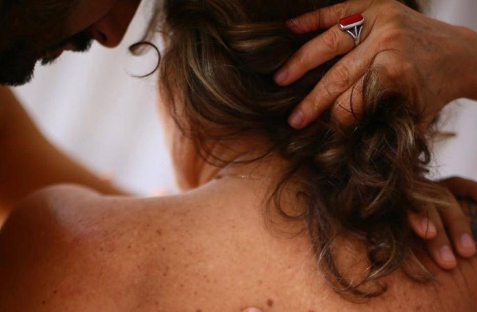 Massagista acompanhante para mulheres e casais image 1