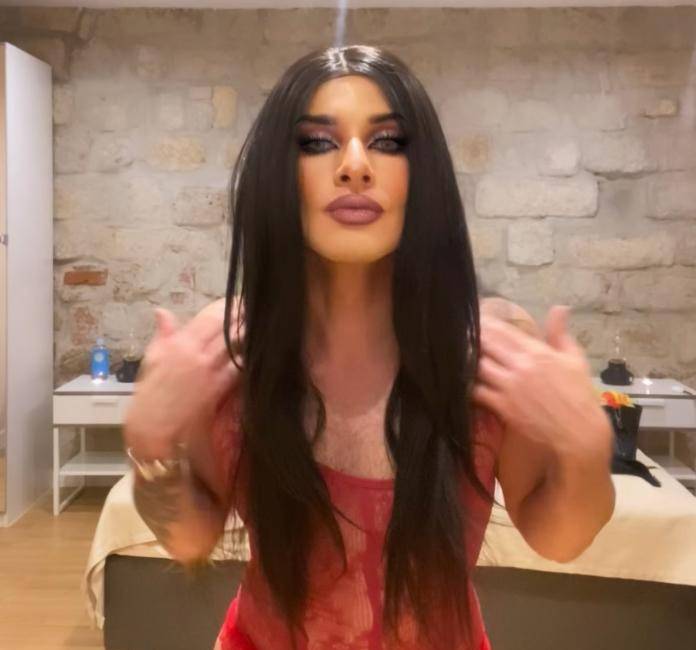 Cloe Xl image 2