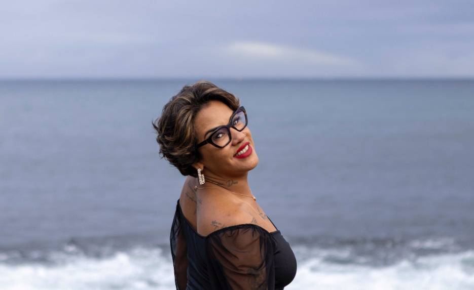 Ilha terceira,Bruna sua melhor companhia Meiga e safada image 2