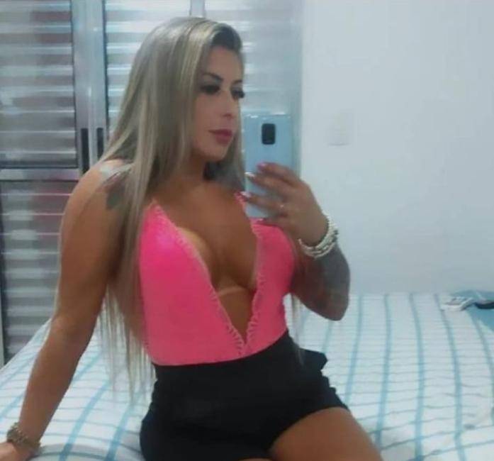Isa safadinha image 1