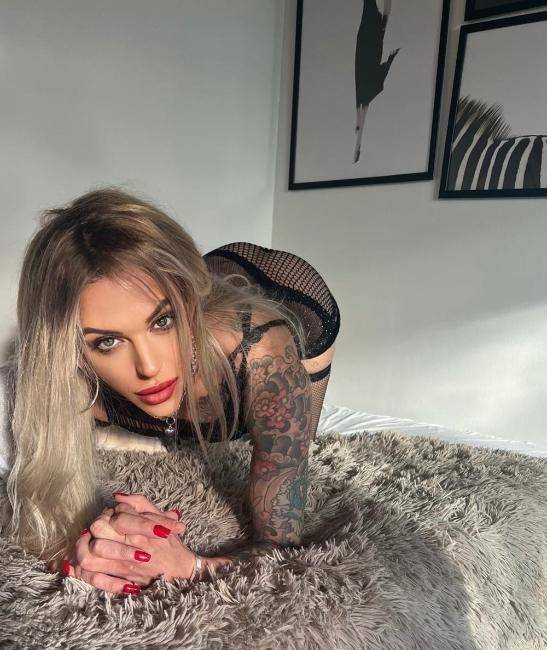 Jessica ⭐️portuguesa  1-vez  a cavalona chegou xxl sem engan
