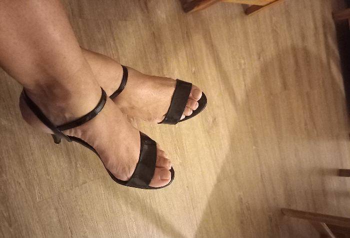 Massagem sensual com Sabrina image 1