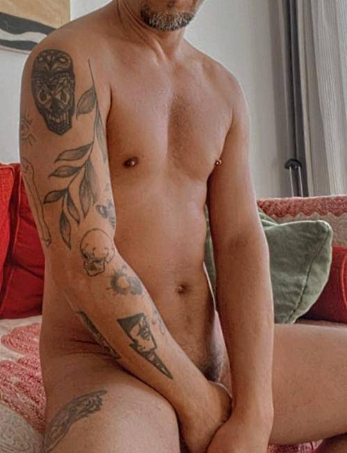Benfica - Massagem €40 e depilação a partir de €10 image 2