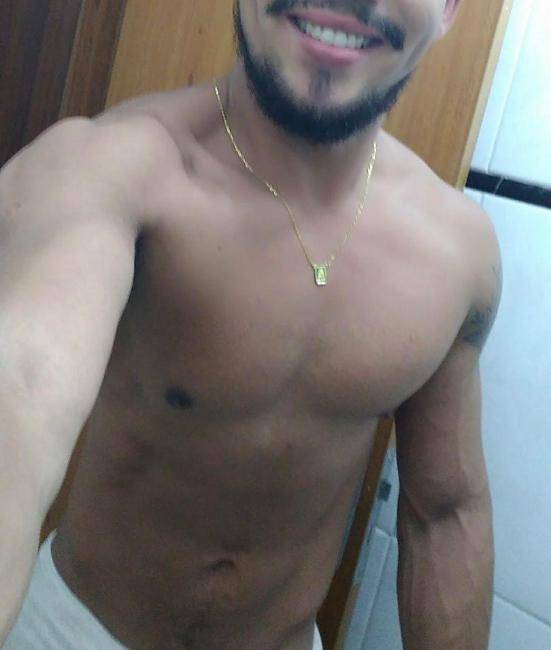 BRASILEIRO MASSAGISTA PROFISSIONAL