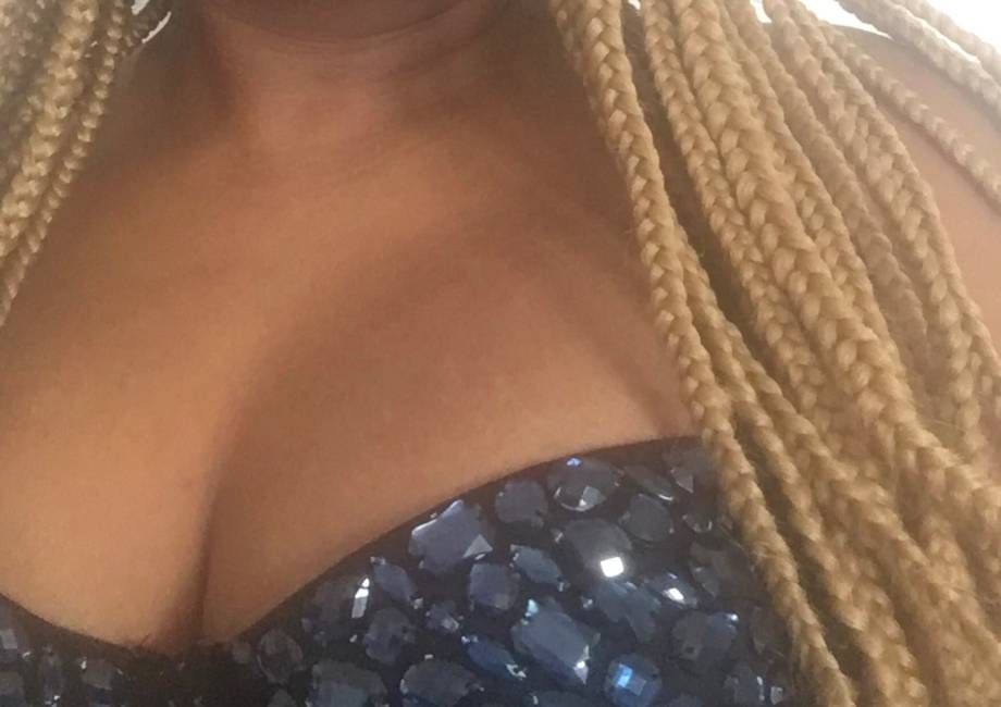 1VEZ BELA MULATA GULOSA ARDENTE DOCE MULHER image 1