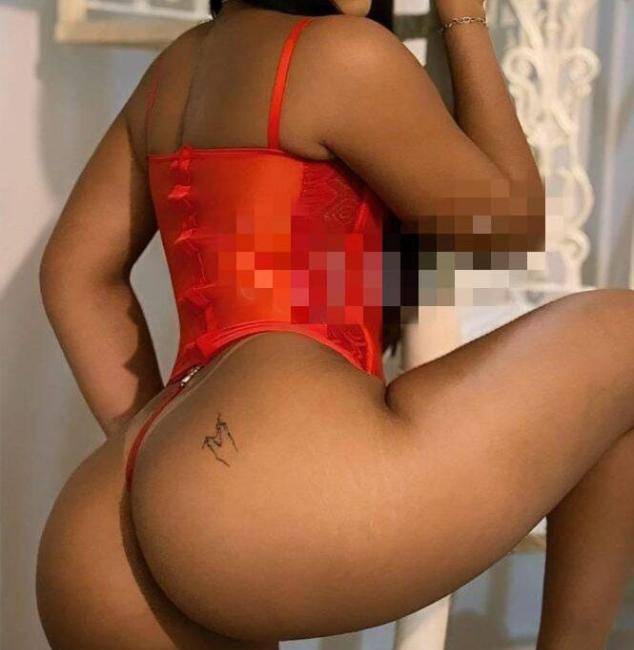 MORENA CANELA ADORO CHUPA CORPO NATURAL