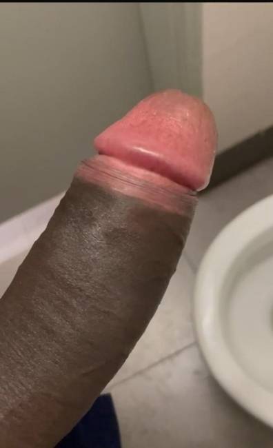 UM VERDADEIRO TOURO NA CAMA image 2