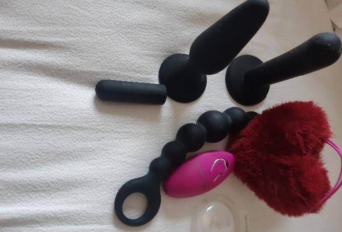 Massagista sexy oral babado e guloso image 1