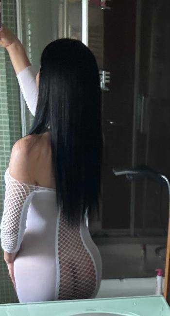 1X ISA MORENA MASSAGISTA MIX DE MASSAGEM PARA TE RELAXAR