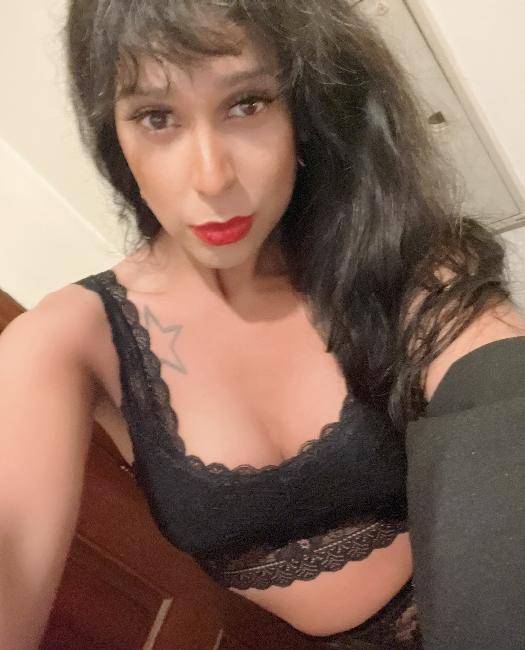Trans Linda e Feminina Poucos Dias em BRAGA - 910862604 image 1