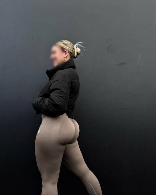 Bella image 2