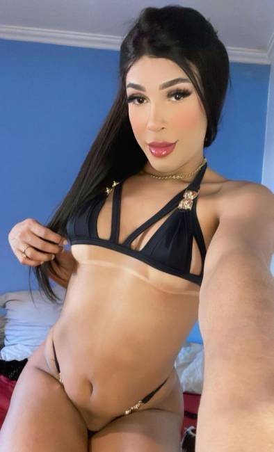 Izabelle sua bonequinha bem putinha vem gozar cmg
