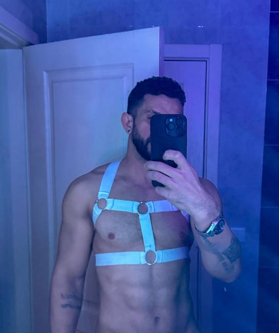 Éric discret Brazilian