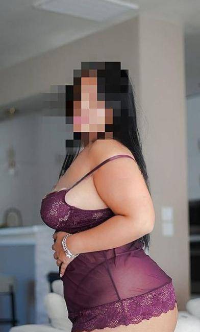 CHEIA DE TESAO ADORA SEXO ANAL! MORENA EM CHAMAS
