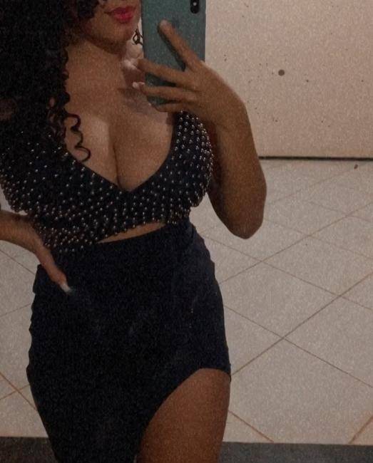 MORENA PEITUDA! SAFADINHA image 2
