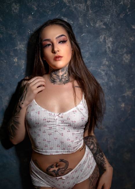 Esmeralda massagem tântrica sensitiva