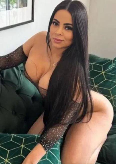 Morena rabão GG corpo natural meiga namoradinha dos sonhos image 1