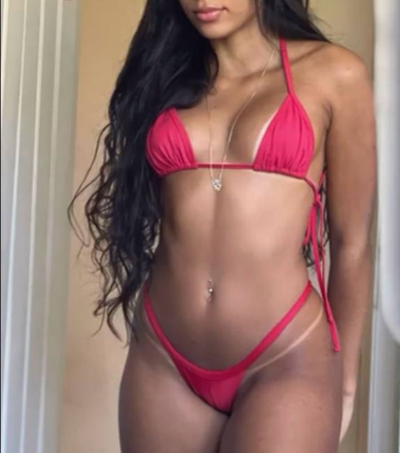 Brasileira gostosa pretinha image 1