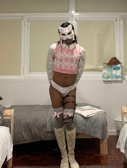 Femboy / versátil recém chegado a Lisboa