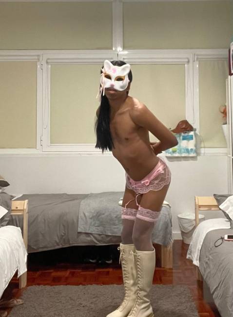 Femboy / versátil recém chegado a Lisboa image 2