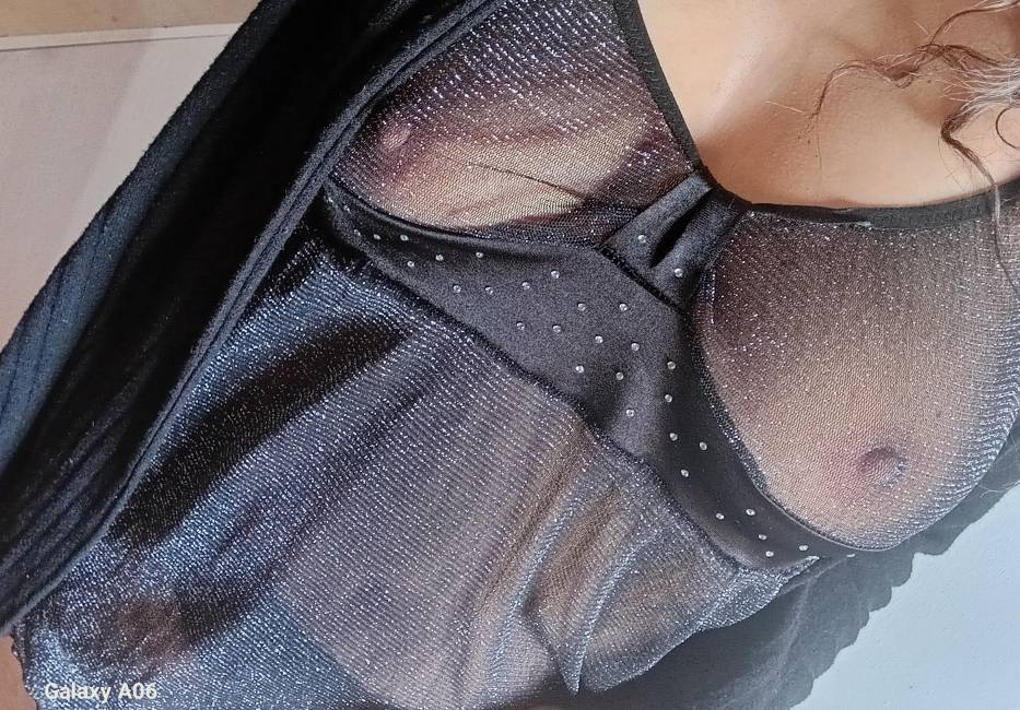 Bonequinha, gostosa e muito cheirosa. image 2