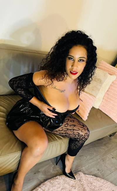 Paola do Oral Molhado até o fim 1xna Cidade image 2