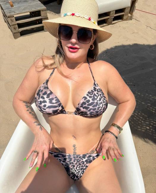 BEATRIZ FERRARY BOCA DE VELUDO NOVIDADE image 2