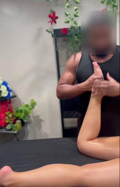 Uma Experiência Sensual e Transformadora image 2