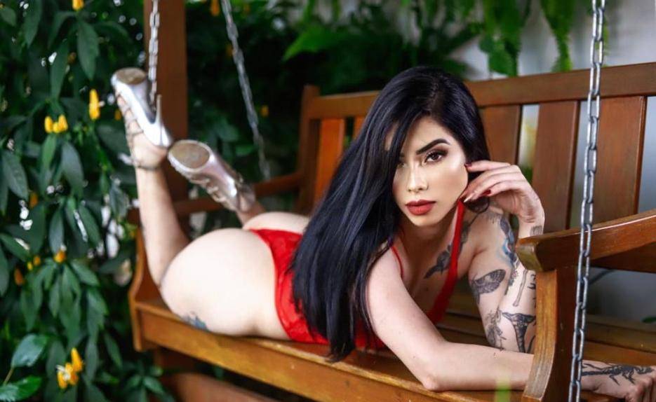 NOVINHA SAFADA image 0
