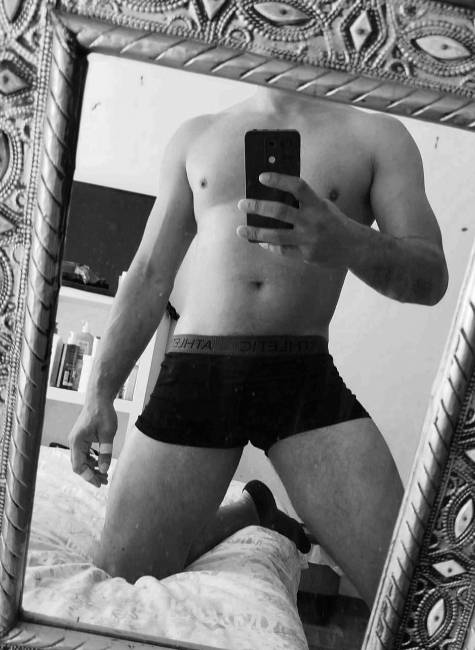 Bissexual, Dotado, ativo, Scort image 1