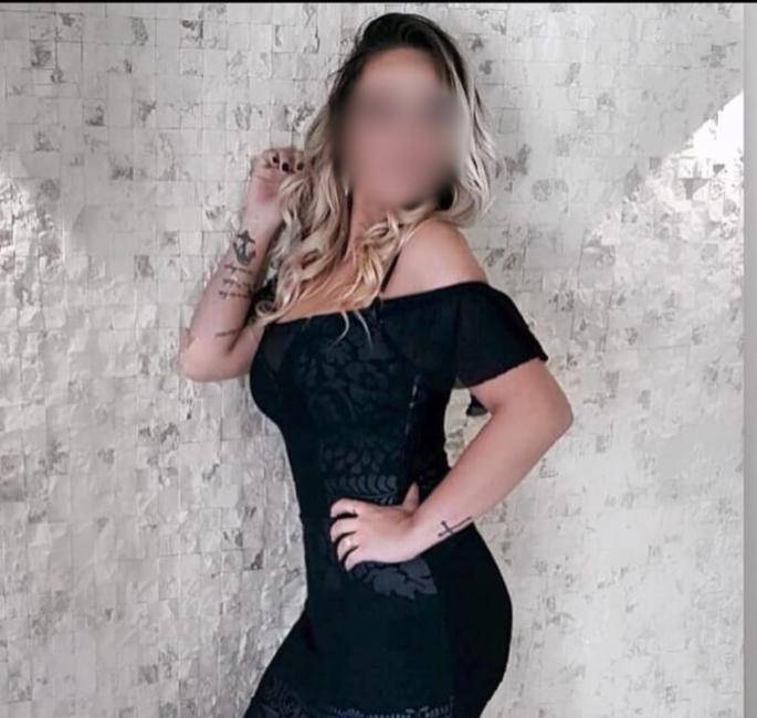 Sedutora , oral diferenciado boca deliciosa ... Vem conhecer image 1
