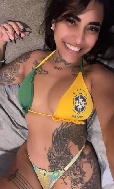 Morena quentinha image 2