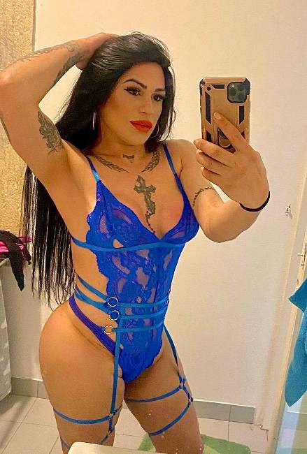 Anitta hot ? image 1