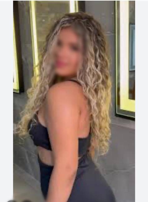 Loirinha bumbum guloso image 0