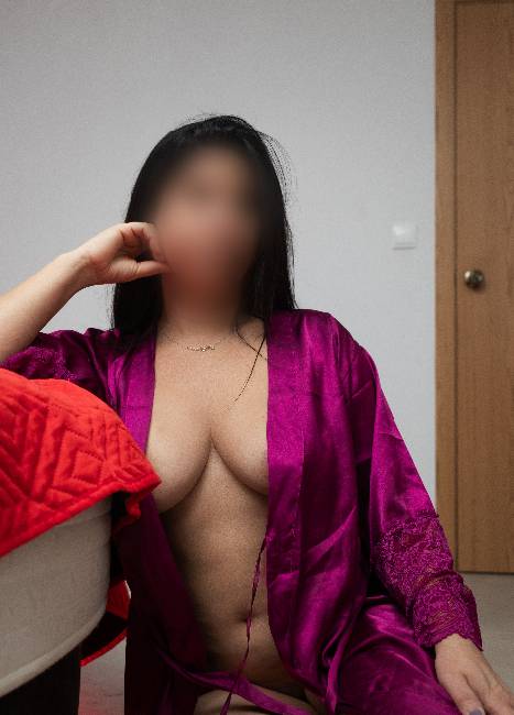 Brasileira gostosa e sensual image 2