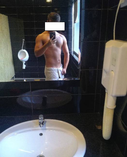Jovem 26 anos para massagens femininas (HotWife) / relaçao d