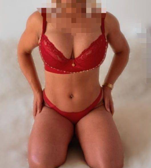 LEONA♥️NOVIDADE NA COSTA DA CAPARICA image 1